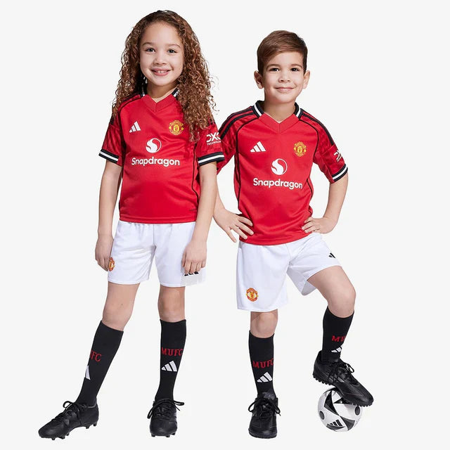 Kit Infantil Manchester United Home 25/26 Adidas