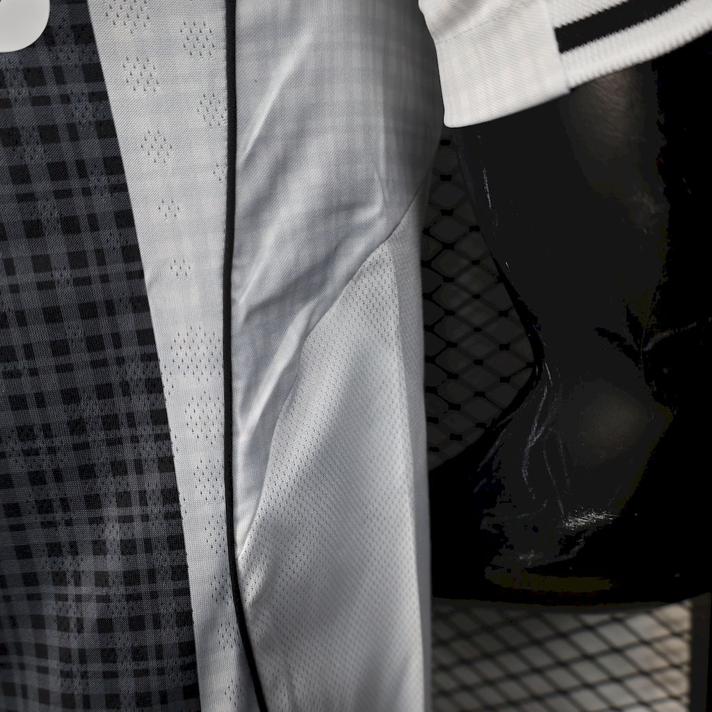 Camisa Newcastle Home 25/26 Adidas - Jogador