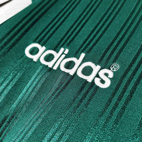 Camisa Retrô Liverpool 1995/96 Away