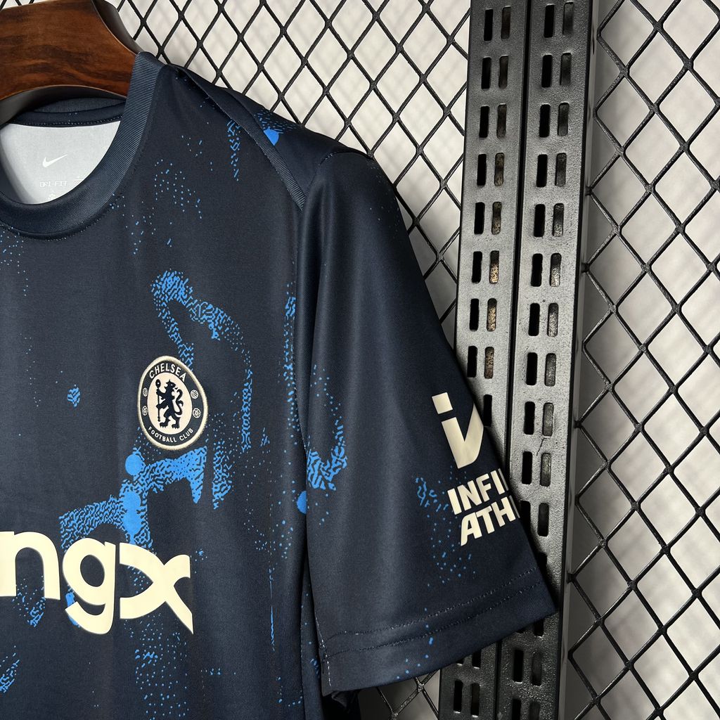 Camisa Chelsea Pré Jogo 25/26 Nike - Torcedor