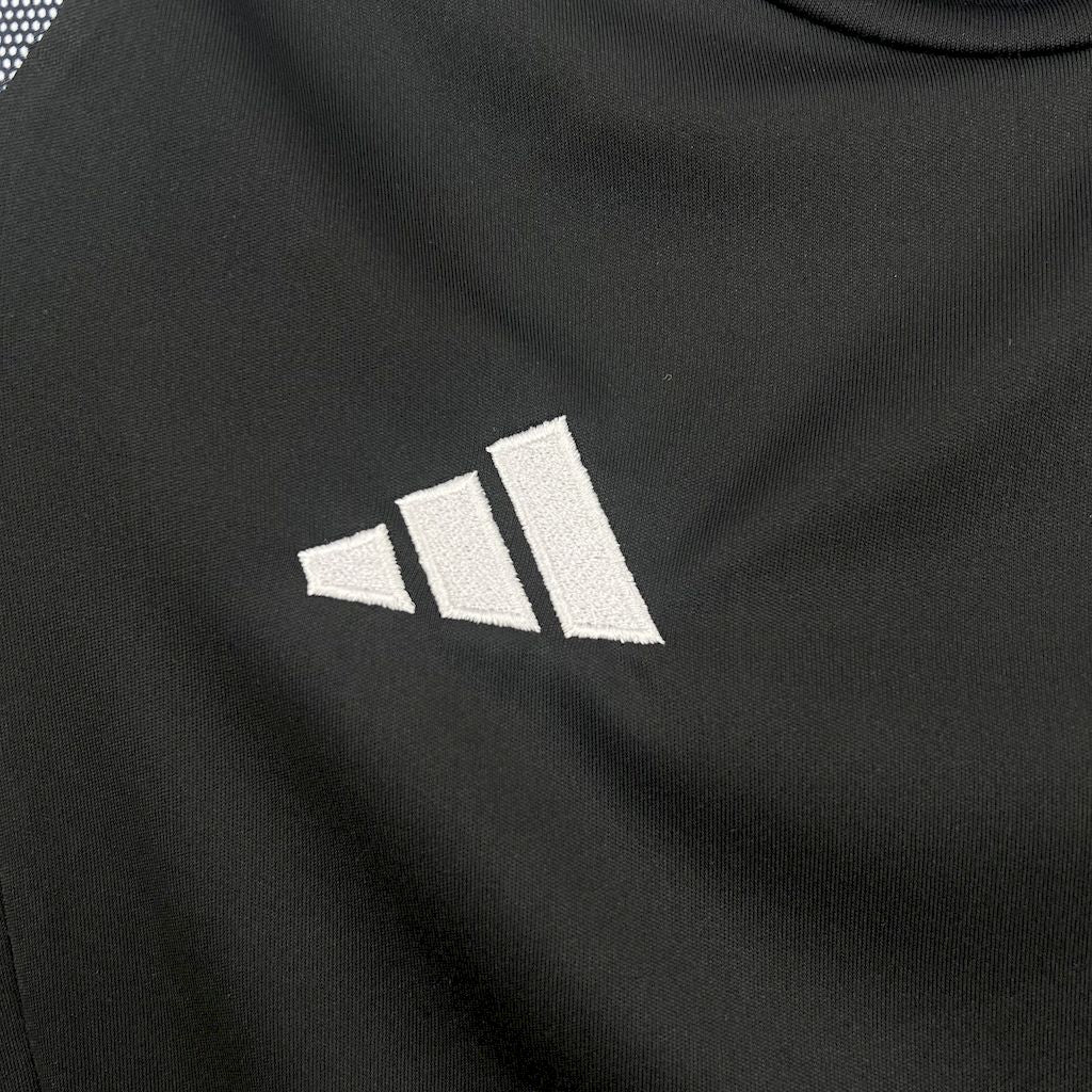 Kit Infantil Aston Villa Away 25/26 Adidas