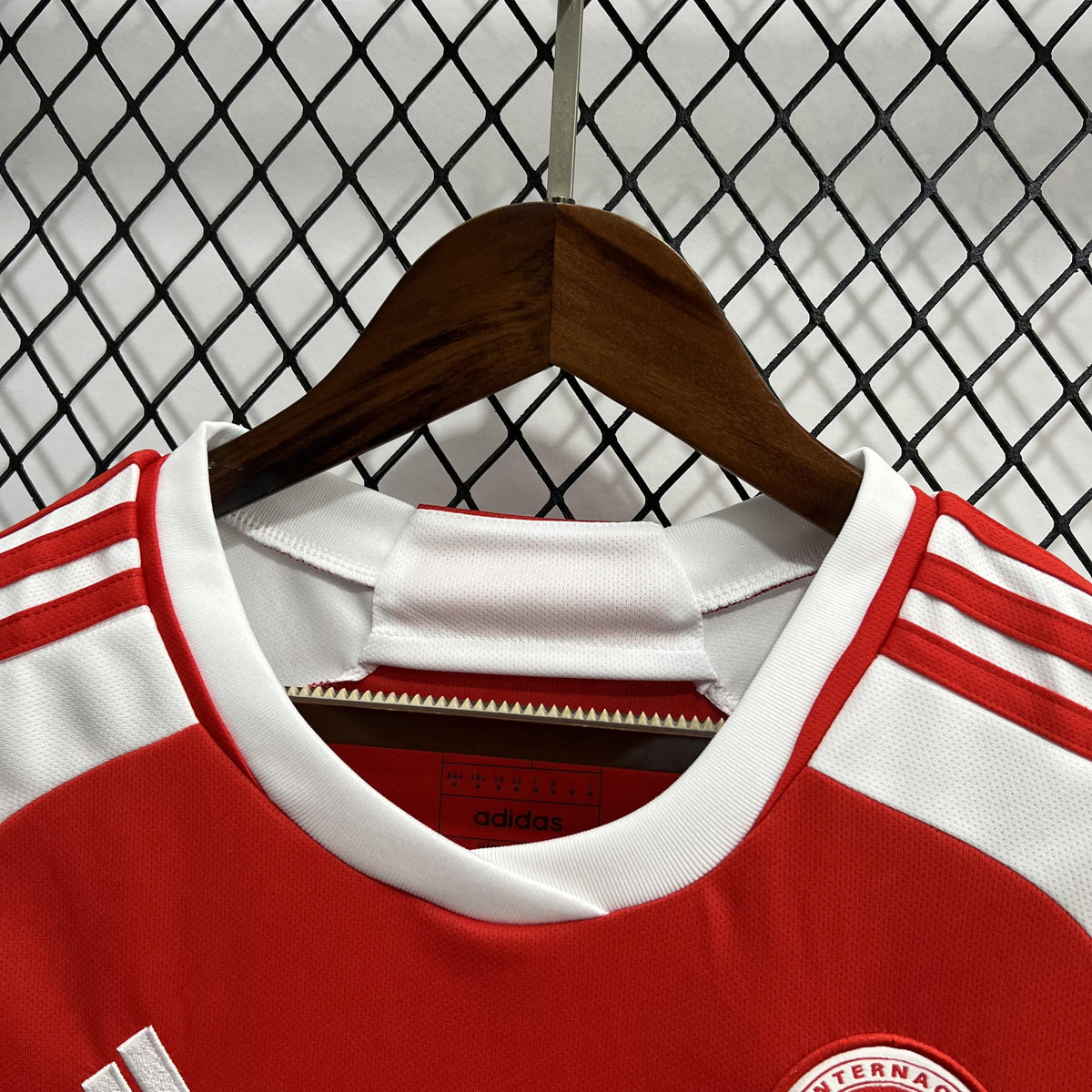 Camisa Internacional Home 24/25 Adidas - Feminina