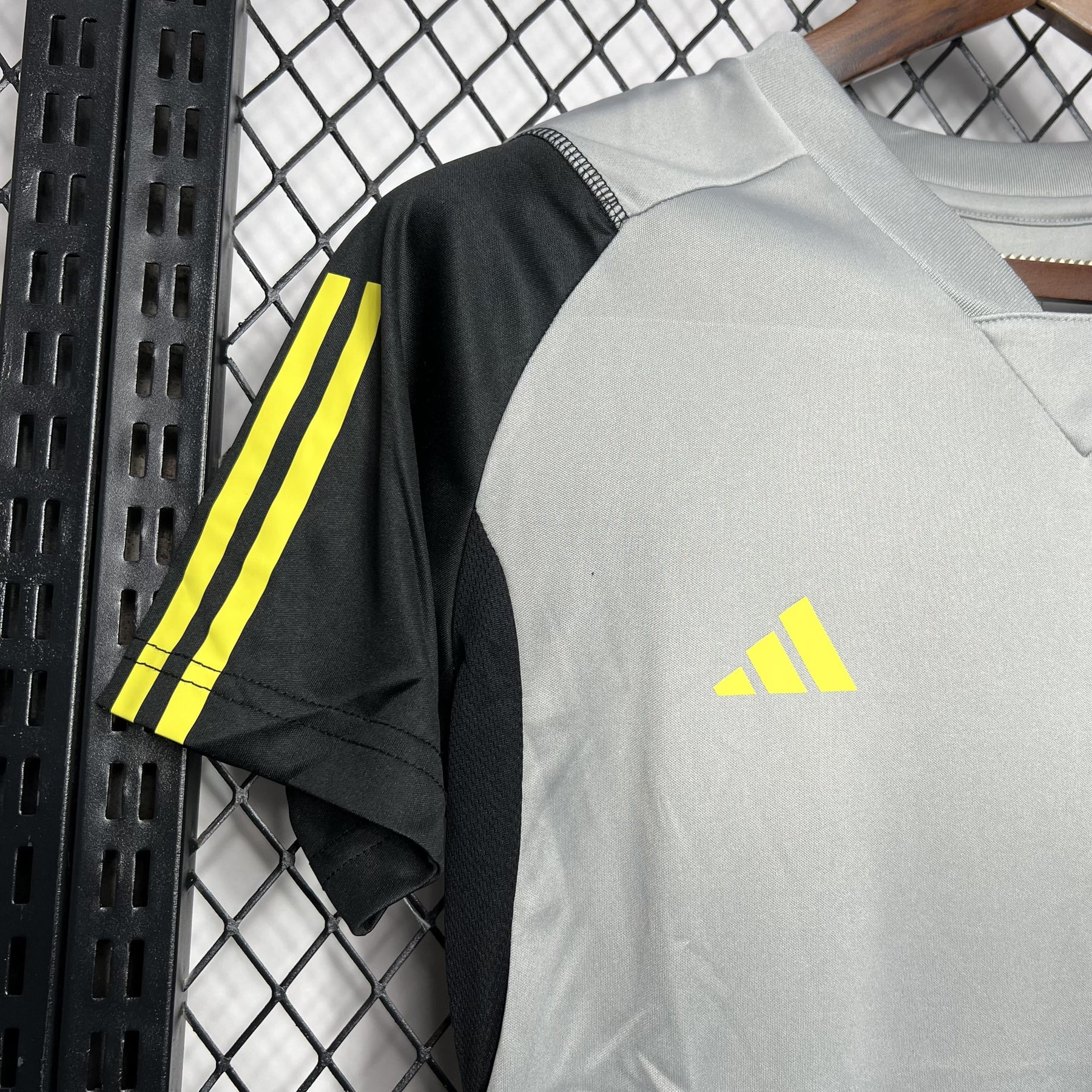 Camisa Flamengo Treino I 24/25 Adidas - Feminina